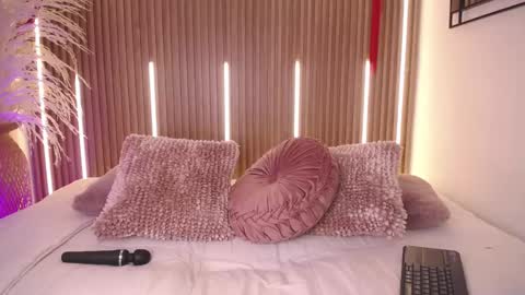 Snapshot of myladreams_ chatting on March 14, 2026, 3:34 am Myla online show from March 14, 2026, 3:34 am