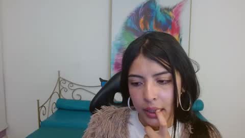 Snapshot of mylu_11 chatting on November 10, 2025, 8:41 pm Milu 3 online show from November 10, 2025, 8:41 pm