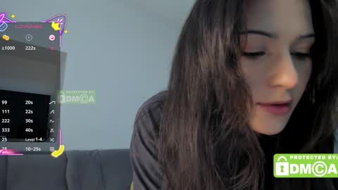 Snapshot of mymelisa chatting on September 20, 2025, 12:50 pm hey its Mel online show from September 20, 2025, 12:50 pm