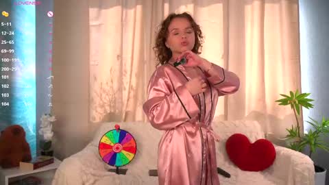 Monique with Curls online show from May 8, 2026, 6:19 am