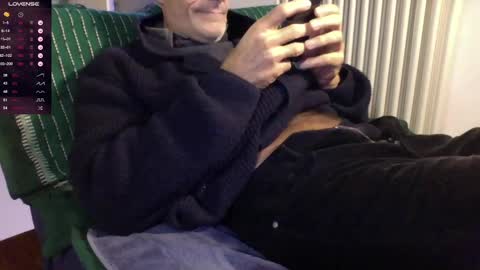 Bi sexy guy lovense hush is on private is open or password show tip if you like. online show from December 5, 2024, 3:39 pm