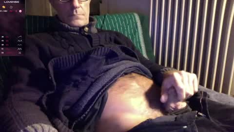 Bi sexy guy lovense hush is on private is open or password show tip if you like. online show from December 24, 2024, 5:02 pm
