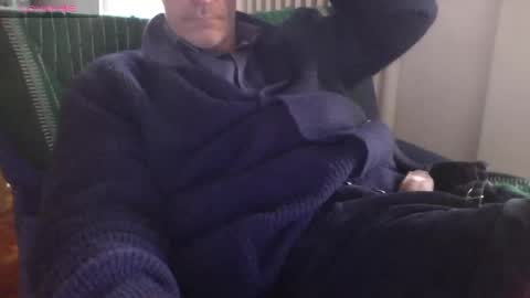 Bi sexy guy lovense hush is on private is open or password show tip if you like. online show from March 7, 2025, 4:33 pm