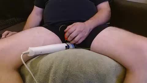 mynameisbigloads online show from October 26, 2025, 8:04 pm