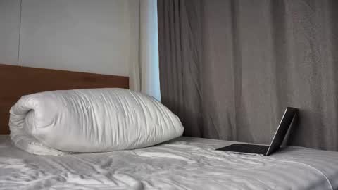 mynameismartin online show from October 25, 2025, 7:49 am