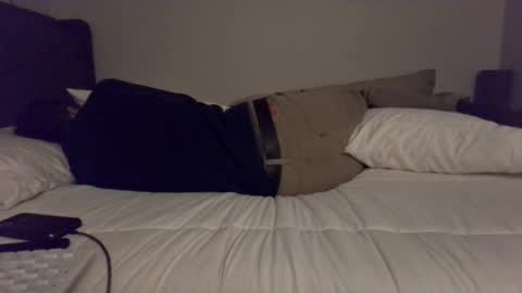 Felt like showing off online show from November 20, 2025, 9:58 pm