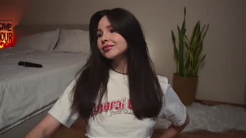 Snapshot of mynaughtynights chatting on October 14, 2025, 11:55 am Sima online show from October 14, 2025, 11:55 am