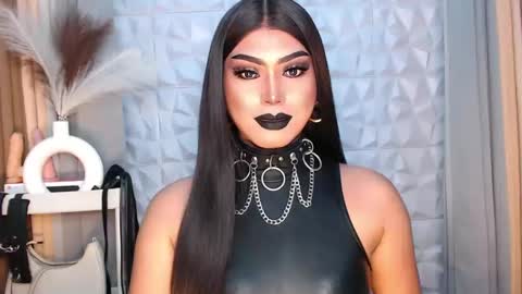 Snapshot of mysterious_diva chatting on September 15, 2025, 4:56 am SUPPORT GODDESS TRISHA  AND DONT FORGET TO FOLLOW ME online show from September 15, 2025, 4:56 am