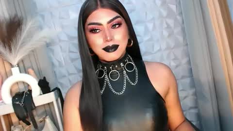 Snapshot of mysterious_diva chatting on September 18, 2025, 9:44 am SUPPORT GODDESS TRISHA  AND DONT FORGET TO FOLLOW ME online show from September 18, 2025, 9:44 am