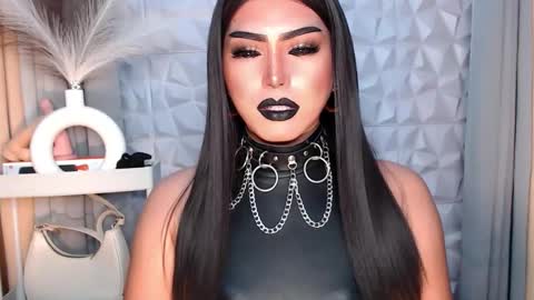 Snapshot of mysterious_diva chatting on September 27, 2025, 4:12 pm SUPPORT GODDESS TRISHA  AND DONT FORGET TO FOLLOW ME online show from September 27, 2025, 4:12 pm