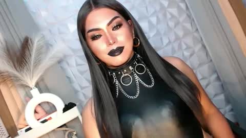 Snapshot of mysterious_diva chatting on September 29, 2025, 6:35 pm SUPPORT GODDESS TRISHA  AND DONT FORGET TO FOLLOW ME online show from September 29, 2025, 6:35 pm