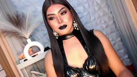 Snapshot of mysterious_diva chatting on October 1, 2025, 12:00 pm SUPPORT GODDESS TRISHA  AND DONT FORGET TO FOLLOW ME online show from October 1, 2025, 12:00 pm