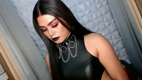 Snapshot of mysterious_diva chatting on October 8, 2025, 7:55 pm SUPPORT GODDESS TRISHA  AND DONT FORGET TO FOLLOW ME online show from October 8, 2025, 7:55 pm