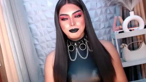 Snapshot of mysterious_diva chatting on October 12, 2025, 1:43 pm SUPPORT GODDESS TRISHA  AND DONT FORGET TO FOLLOW ME online show from October 12, 2025, 1:43 pm