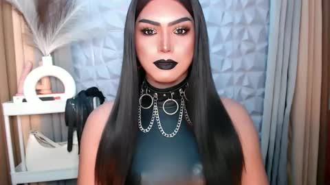 Snapshot of mysterious_diva chatting on October 19, 2025, 5:19 am SUPPORT GODDESS TRISHA  AND DONT FORGET TO FOLLOW ME online show from October 19, 2025, 5:19 am