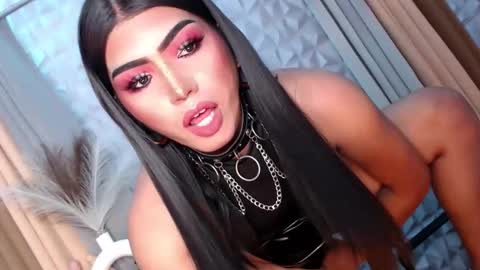 Snapshot of mysterious_diva chatting on October 23, 2025, 2:16 pm SUPPORT GODDESS TRISHA  AND DONT FORGET TO FOLLOW ME online show from October 23, 2025, 2:16 pm