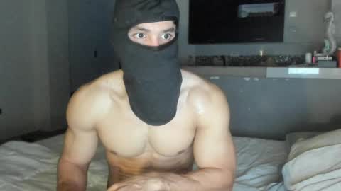 Snapshot of mysterious_muscles chatting on April 9, 2026, 11:21 pm mysterious_muscles online show from April 9, 2026, 11:21 pm
