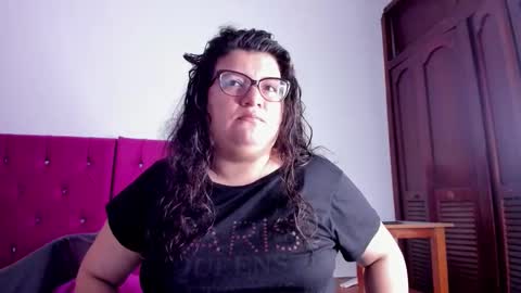 Snapshot of mystery_psique chatting on October 12, 2025, 1:21 pm mystery_psique online show from October 12, 2025, 1:21 pm