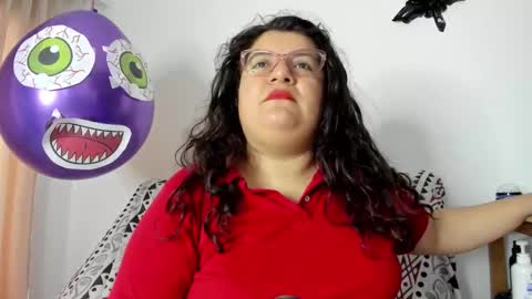 Snapshot of mystery_psique chatting on November 4, 2025, 7:13 pm mystery_psique online show from November 4, 2025, 7:13 pm