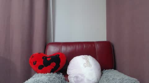 Snapshot of mysterygirl2023 chatting on November 2, 2025, 4:53 pm Mystery Girl online show from November 2, 2025, 4:53 pm