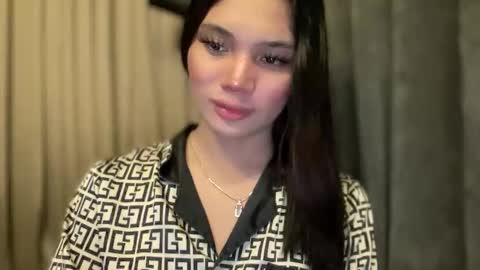 Snapshot of mysteryman_xxx chatting on February 8, 2026, 5:38 pm UR GIRL NEXTDOOR online show from February 8, 2026, 5:38 pm