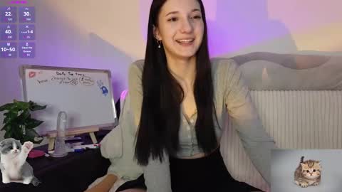 Mia online show from November 23, 2025, 5:02 pm