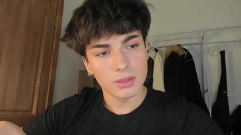 Snapshot of mystic_evan chatting on October 16, 2025, 9:05 pm Evan Brown online show from October 16, 2025, 9:05 pm