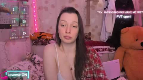 Lilly  magic lilly online show from March 18, 2026, 10:35 pm