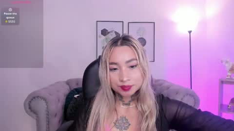 Snapshot of mystic_nova_ chatting on March 6, 2026, 11:39 am mystic_nova_ online show from March 6, 2026, 11:39 am