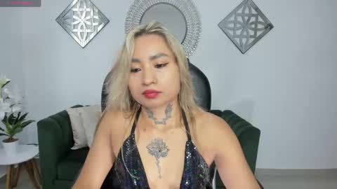 Snapshot of mystic_nova_ chatting on May 30, 2026, 11:40 am mystic_nova_ online show from May 30, 2026, 11:40 am