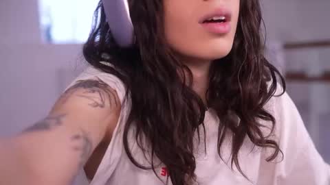 MILLI online show from October 27, 2025, 9:46 am