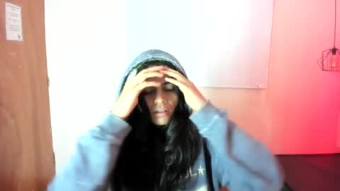 mystical_meteor online show from April 19, 2026, 7:05 pm