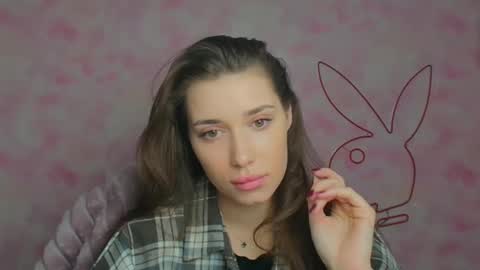 Amelia online show from February 13, 2026, 6:53 am