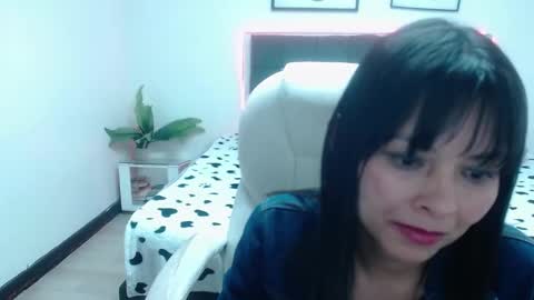 Mystic  online show from January 19, 2025, 2:25 am
