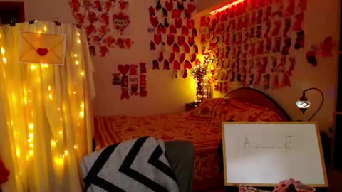 Snapshot of mystydew chatting on February 26, 2025, 2:14 pm MystyDew online show from February 26, 2025, 2:14 pm