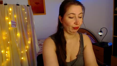 MystyDew online show from May 1, 2026, 11:37 am