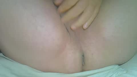 Snapshot of myxiao chatting on December 8, 2024, 9:30 pm rudisuzzy online show from December 8, 2024, 9:30 pm