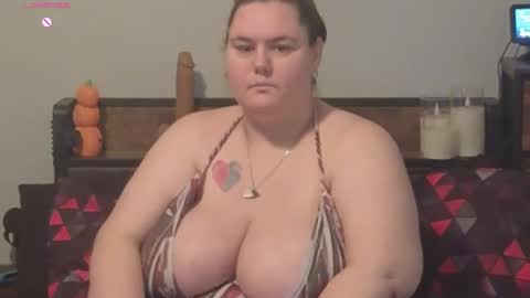 Snapshot of mzjuicybootay2169 chatting on October 7, 2025, 12:13 pm Mzjuicybootay online show from October 7, 2025, 12:13 pm