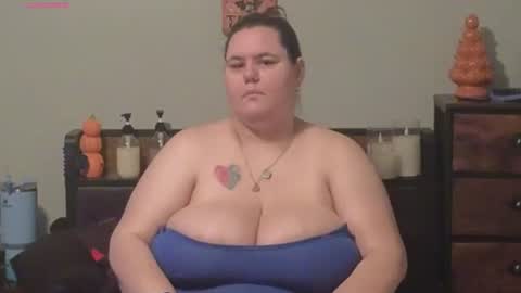 Snapshot of mzjuicybootay2169 chatting on October 14, 2025, 11:11 am Mzjuicybootay online show from October 14, 2025, 11:11 am