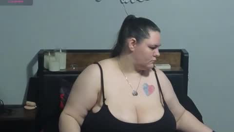 Mzjuicybootay online show from May 6, 2026, 11:15 am