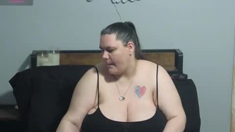 Mzjuicybootay online show from May 9, 2026, 10:31 am