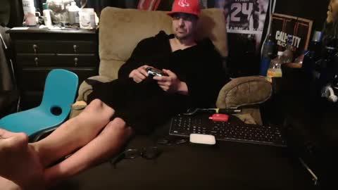 SnackPants online show from January 3, 2025, 11:01 pm