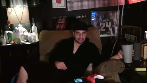 SnackPants online show from January 5, 2025, 10:43 am