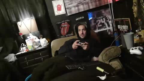 SnackPants online show from January 6, 2025, 3:20 am