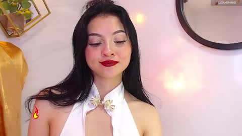 naamah_b online show from January 8, 2025, 4:22 pm