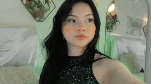 Snapshot of naamah_b chatting on September 16, 2025, 2:07 pm naamah_b online show from September 16, 2025, 2:07 pm