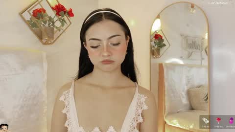 Snapshot of naamah_b chatting on June 4, 2026, 2:34 pm naamah_b online show from June 4, 2026, 2:34 pm