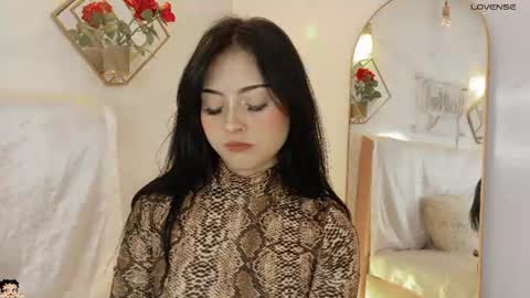 Snapshot of naamah_b chatting on June 8, 2026, 2:28 pm naamah_b online show from June 8, 2026, 2:28 pm