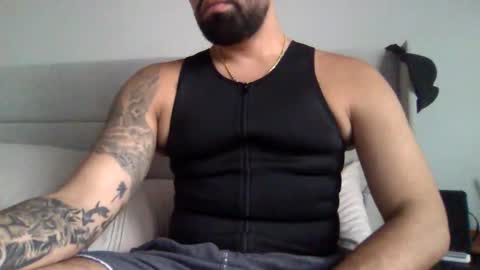 Snapshot of nacho25dc chatting on December 21, 2025, 8:16 pm nacho25dc online show from December 21, 2025, 8:16 pm