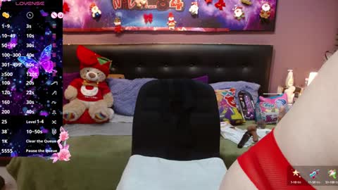 nadia_84 online show from December 24, 2024, 3:47 pm
